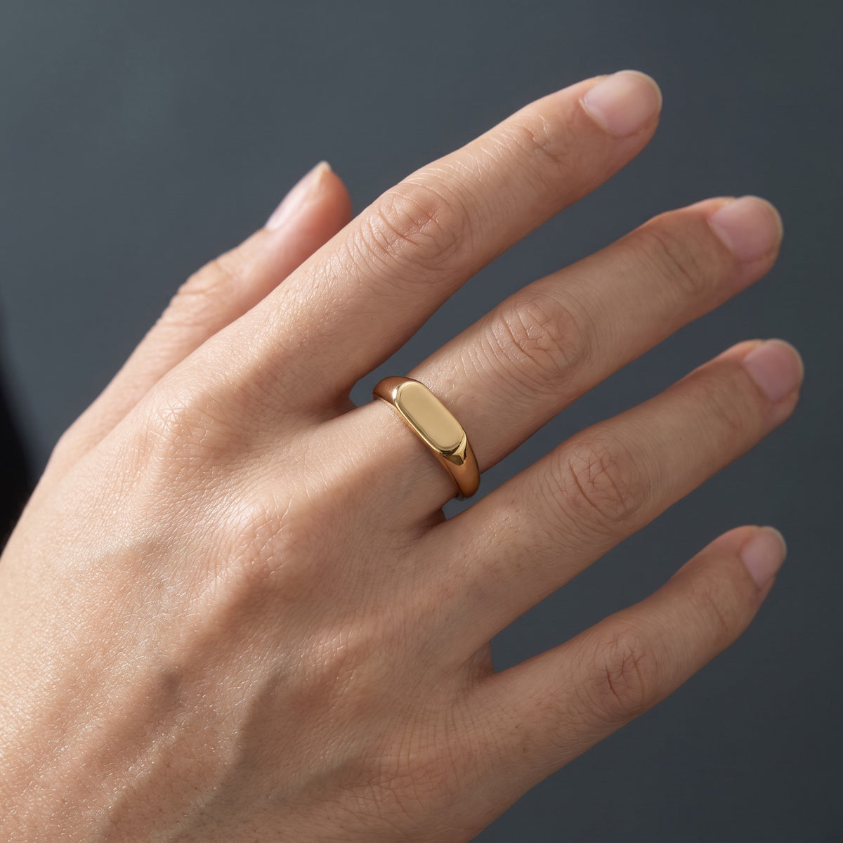 Signature ring